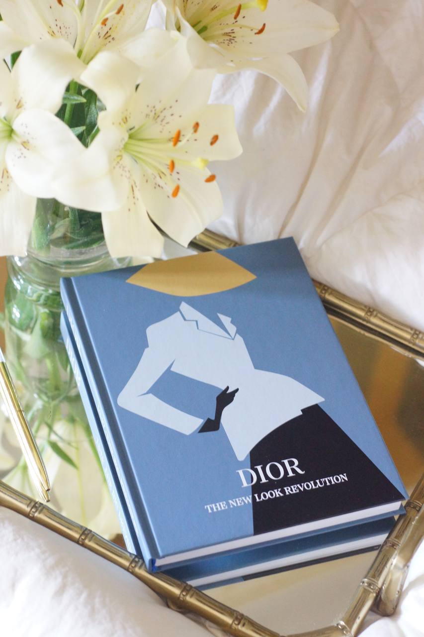 Блокнот Dior силуэт
